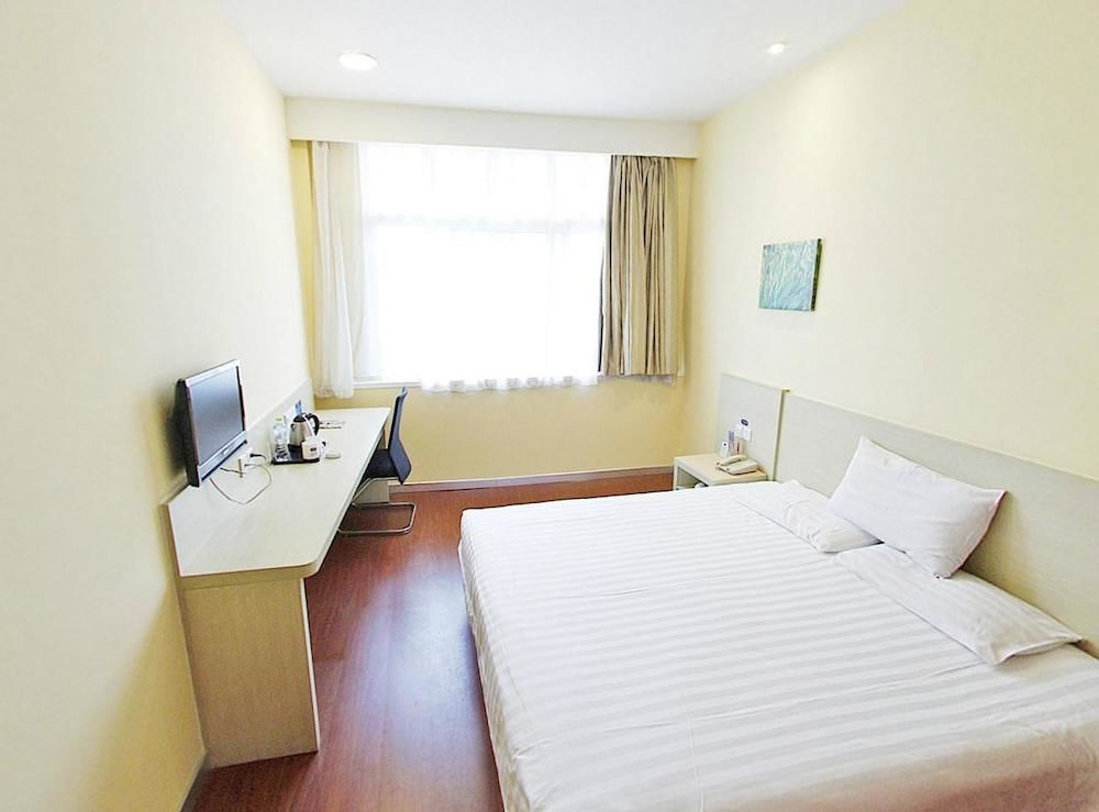Hanting Hotel Shenzhen Nanshan Metro Station Exterior photo